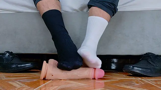 دردشة MrFox__ الجنسية المباشرة