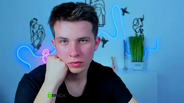 Czat XXX na żywo – rico_steel