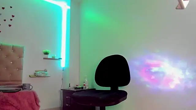 دردشة eimyy_rouse الجنسية المباشرة