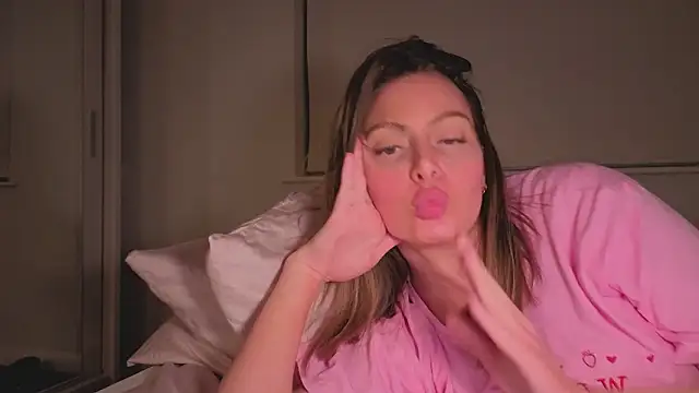 دردشة LoveLavenderx الجنسية المباشرة