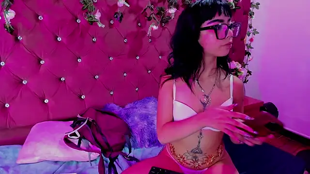 _Ivy_Luna 现场XXX聊天