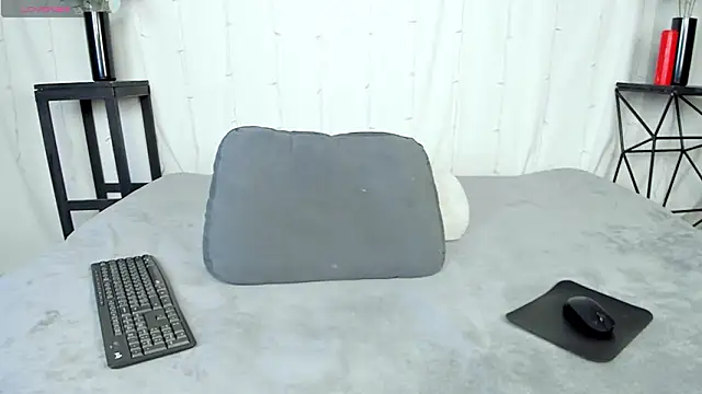 Chat +18 de andyyzzz ao vivo