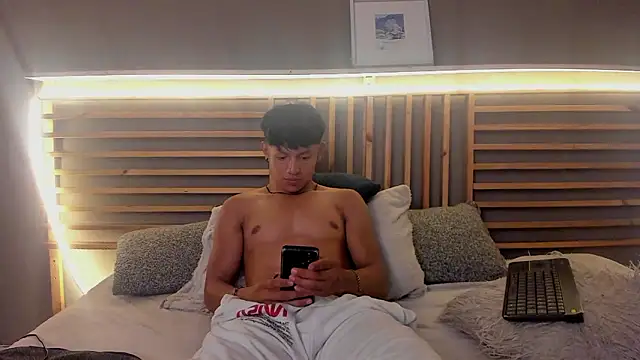 clark_ken01 – Naživo XXX chat