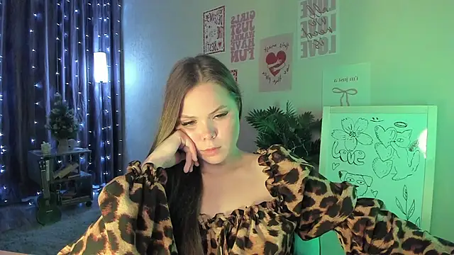 Kira_love_81 Chat XXX in diretta