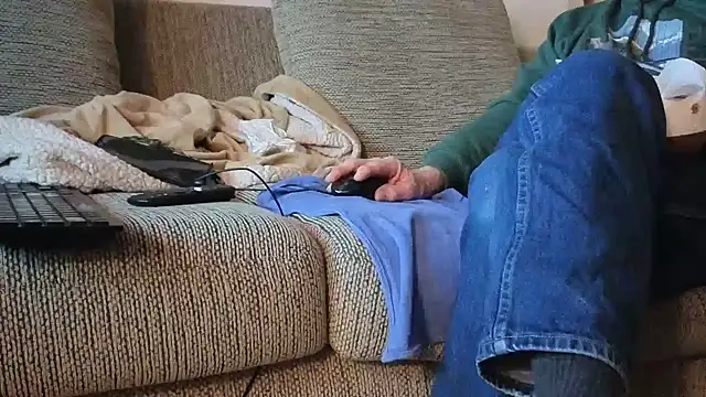 Chat +18 de CDforU ao vivo