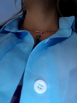 Chat XXX en directo de Cata_city1106