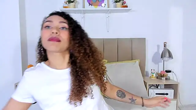 แชท XXX สดของ Zoe_Gruber