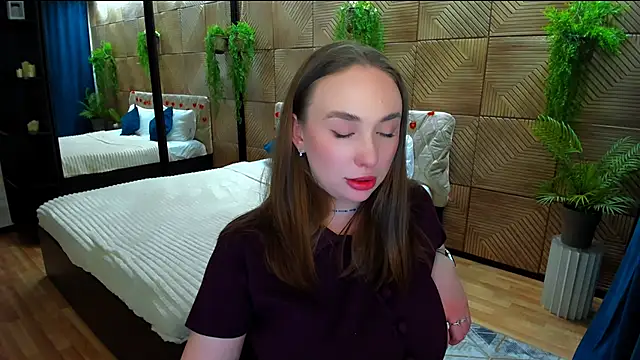 TrueReincarnation Chat XXX in diretta