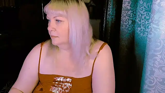 FlowerButterf Chat XXX in diretta