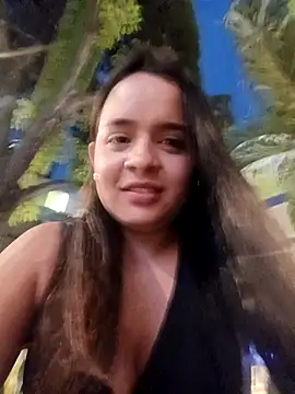 XXX chat uživo modela Julieth_hot-69