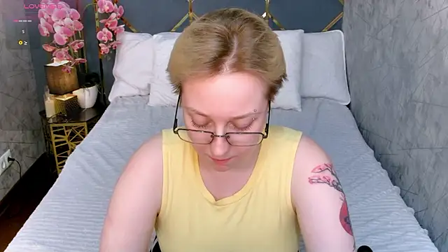 AlexandraGreen's Live XXX Chat