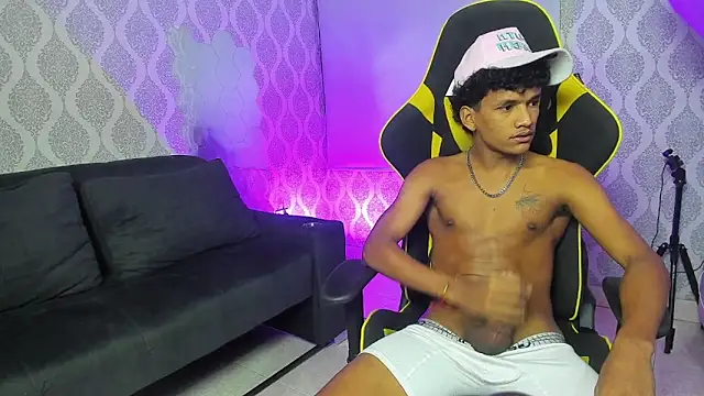 Boy_savoy's Live XXX Chat