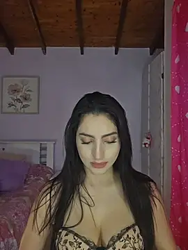 Princess_AliciaVellami Chat XXX in diretta