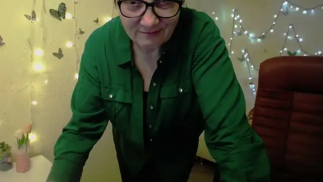 EmilyL0ve 라이브 XXX 채팅