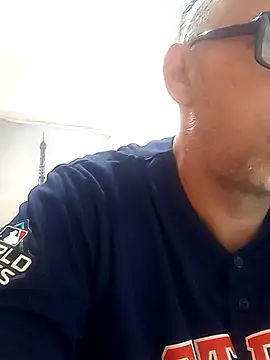 Chat XXX en directo de Big_vittollo