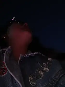 Chatroom XXX en direct de Yulska