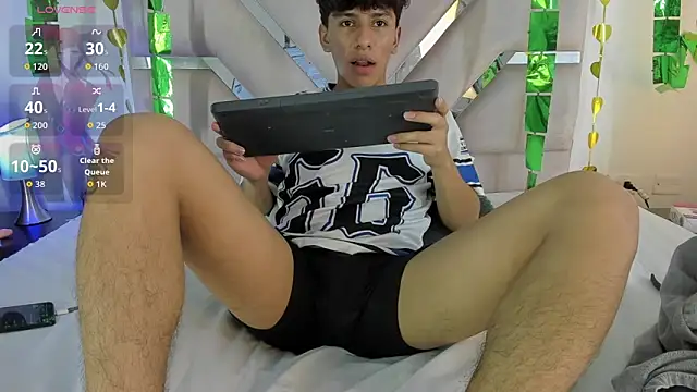 Angel_Lux webkamerás műsora