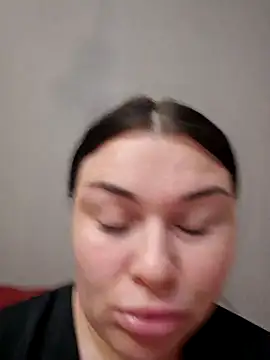 6Alice9: απευθείας συνομιλία ΧΧΧ