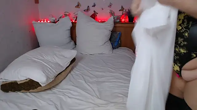 BozhenaNude Chat XXX live