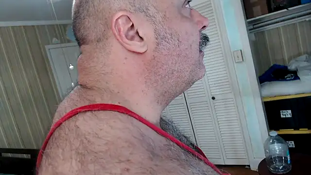 Živý XXX chat bullmusclejoe