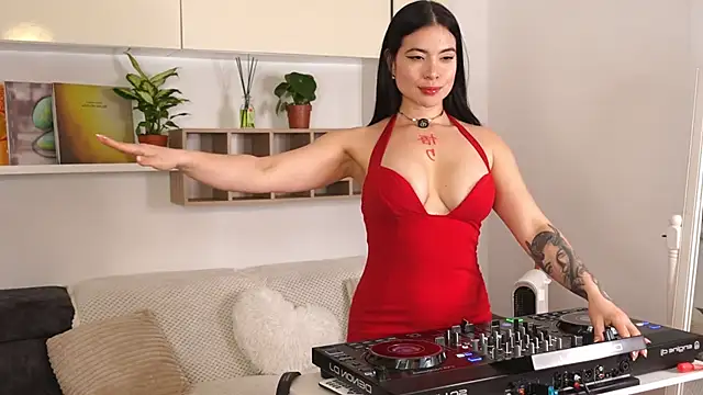 SatyaDj Live XXX-Chat