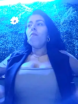 Luianna: онлайн-секс-чат