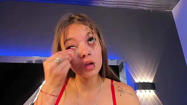 AmmyJones_n Live XXX chat