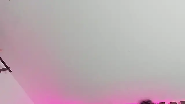 MeowMota_'s Live XXX Chat