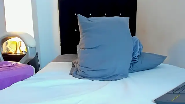 kathyajhonss Show Webcam