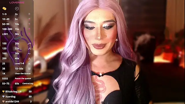 mslilly_croft Pertunjukan Webcam