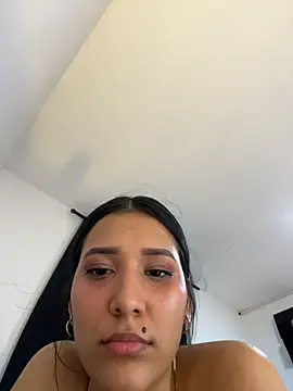 IsabellaJoness_ 라이브 XXX 채팅