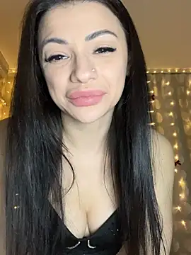 Živý XXX chat Layana_Ro