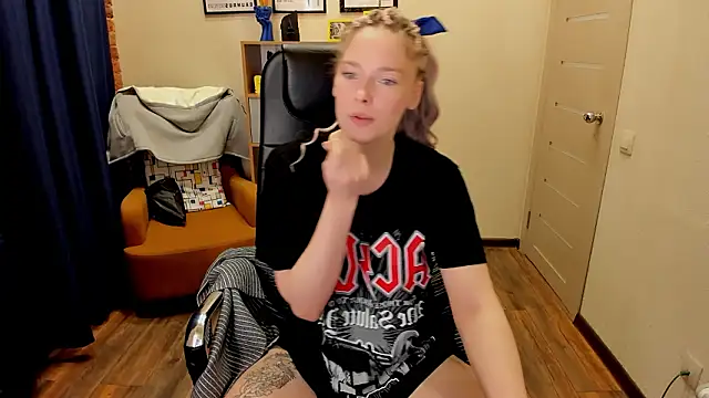 _fiona_Love Chat XXX in diretta