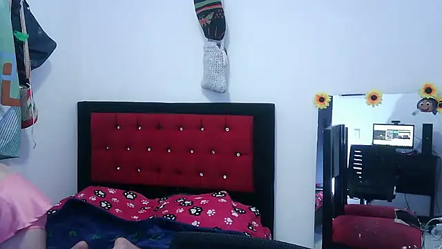 MiaRobertz_のライブXXXチャット