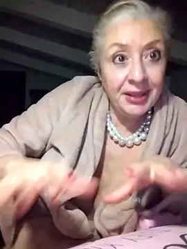 divinaerotica – Live XXX-chat