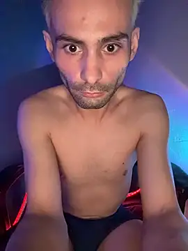 highinhtxx 在線直播表演