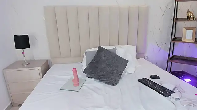 دردشة ViolettaRousee_ الجنسية المباشرة