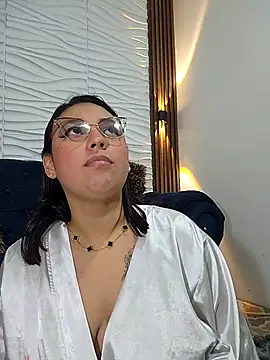 LizzRouse's Live XXX Chat