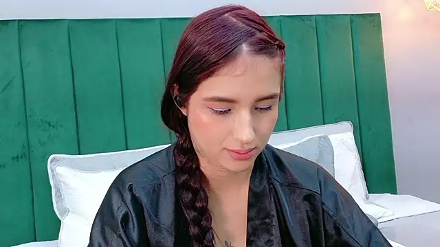 Ashley_Evans22 现场XXX聊天