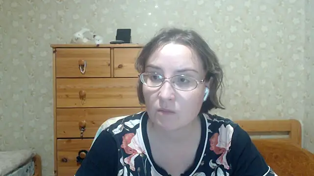 XXX chat uživo modela Smart_Rose