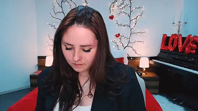 Hennessy_bunny's Live XXX Chat