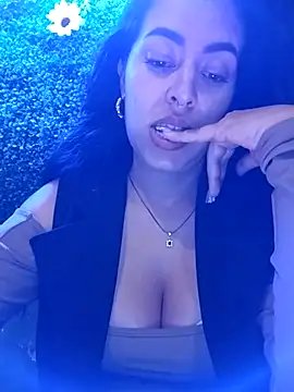 Luianna – Naživo XXX chat
