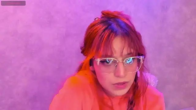 Chatroom XXX en direct de RedMeloddy