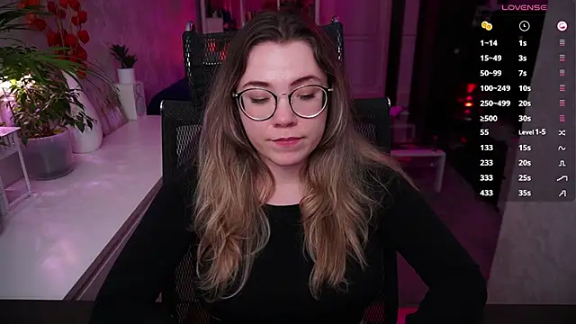 Chat +18 de RemyCute ao vivo