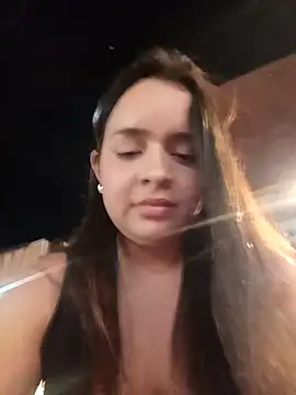 Chat +18 de Julieth_hot-69 ao vivo