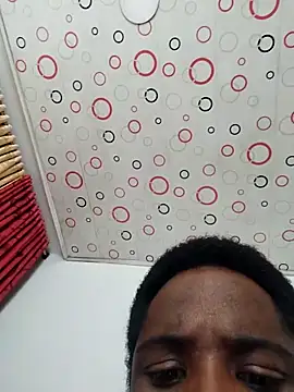 Chatroom XXX en direct de queemking