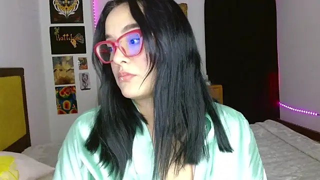 Chatroom XXX en direct de Nova-Satela