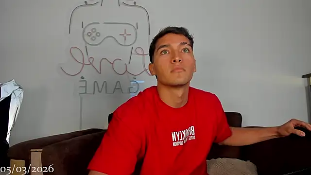 XXX chat uživo modela Maik_Mejia