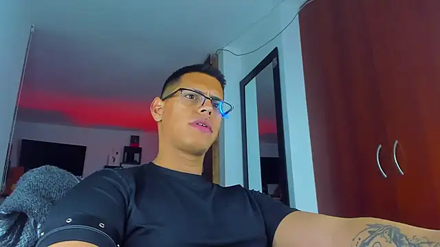 _John_Boy_ Pertunjukan Webcam