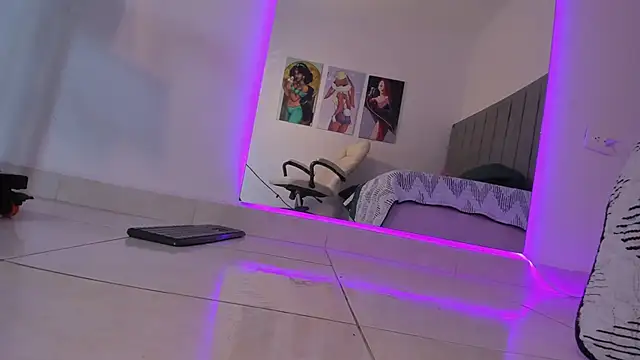 Chat XXX en directo de rosse_taylorx1